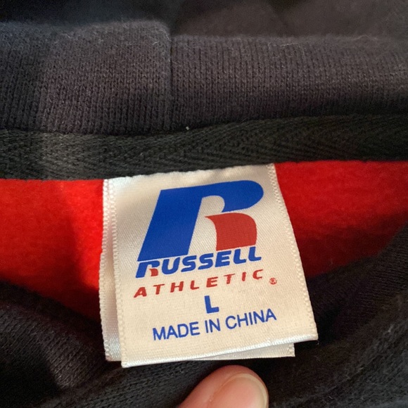 BRAND NEW Russell Athletic Hoodie - Picture 2 of 4